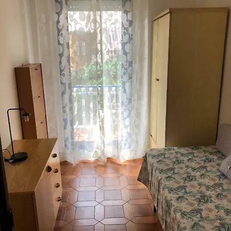 Laura Apartment
